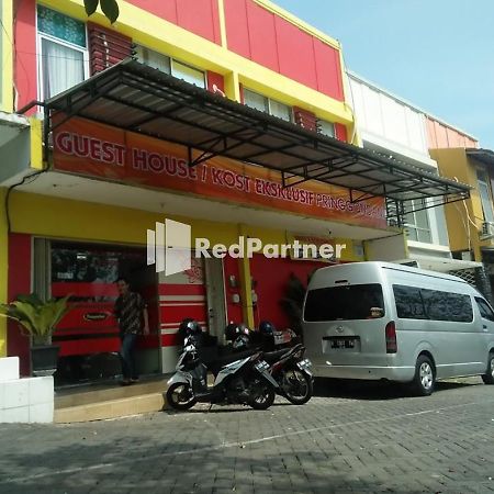 Pringgondani Guest House At Pandanaran Hills Семаранг Екстериор снимка